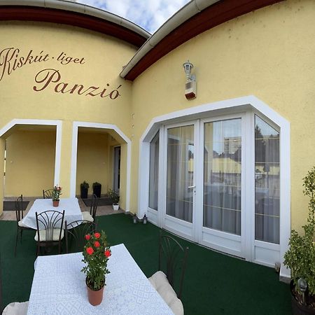 Kiskut Liget Pension Győr Zewnętrze zdjęcie